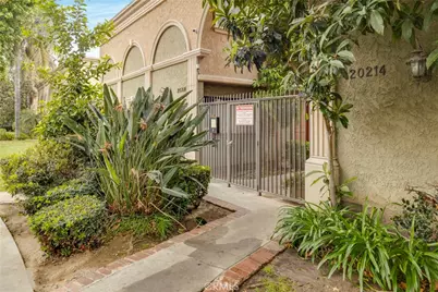 20214 Cohasset Street #16, Winnetka, CA 91306 - Photo 2