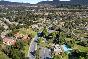 20061 Ave Of The Oaks, Newhall, CA 91321 - Photo 38
