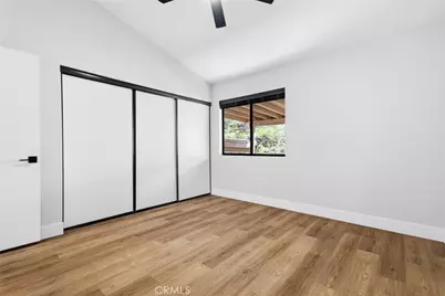 20061 Avenue Of The Oaks, Newhall, CA 91321 - Photo 22