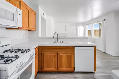 44509 21st, Lancaster, CA 93535 - Photo 6