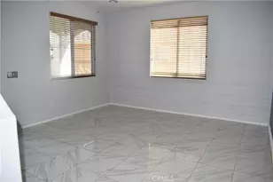 43033 Carpenter, Lancaster, CA 93535 - Photo 4