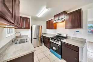 45351 Kingtree, Lancaster, CA 93534 - Photo 14