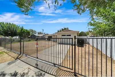 45351 Kingtree, Lancaster, CA 93534 - Photo 44