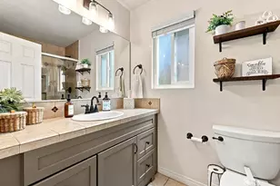 21919 Grovepark, Saugus, CA 91350 - Photo 22