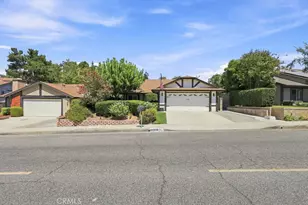 21919 Grovepark, Saugus, CA 91350 - Photo 38