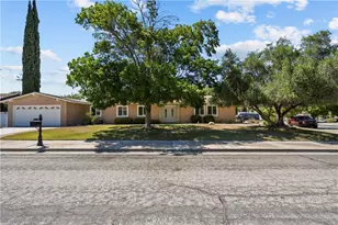 42827 Kilham Ave, Lancaster, CA 93534 - Photo 1
