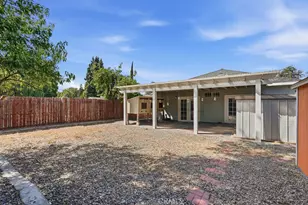 7443 Eva Pl, Van Nuys, CA 91406 - Photo 22