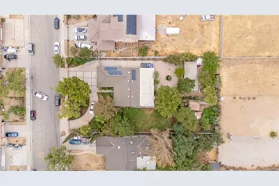 37617 27th, Palmdale, CA 93550 - Photo 2