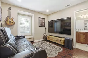 24045 Whitewater Dr, Valencia, CA 91354 - Photo 28