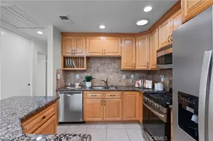 26093 Viento Ct, Valencia, CA 91355 - Photo 14