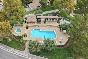 26093 Viento Ct, Valencia, CA 91355 - Photo 32