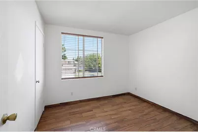 2614 W Newgrove Street, Lancaster, CA 93536 - Photo 8
