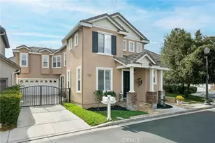 26815 Northbrooke Ln, Valencia, CA 91355 - Photo 2