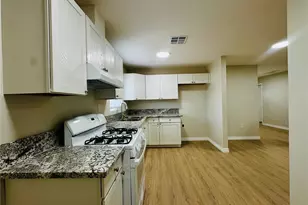 402 Mary St, Bakersfield, CA 93252 - Photo 14