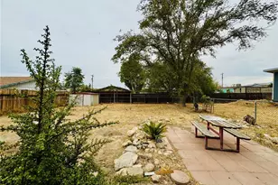 402 Mary St, Bakersfield, CA 93252 - Photo 22