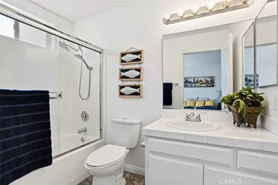 18334 Keswick St., Reseda, CA 91335 - Photo 20