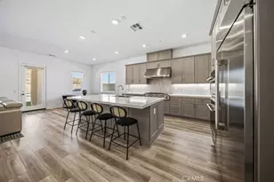 29566 Camino Azar, Valencia, CA 91354 - Photo 12