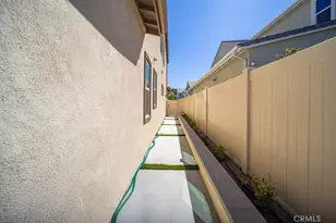 29566 Camino Azar, Valencia, CA 91354 - Photo 52