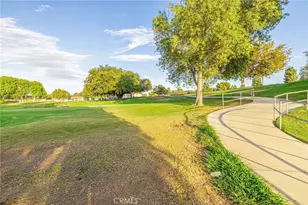 26337 Oak Highland Dr, Newhall, CA 91321 - Photo 40