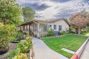 26337 Oak Highland Dr, Newhall, CA 91321 - Photo 4