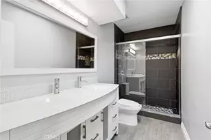 16012 Moorpark, Encino, CA 91436 - Photo 20