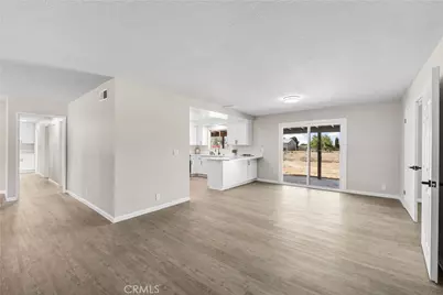 10157 E Avenue R8, Littlerock, CA 93543 - Photo 10