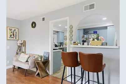 9533 Frankirst, North Hills, CA 91343 - Photo 6