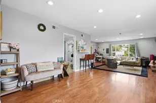 9533 Frankirst, North Hills, CA 91343 - Photo 8