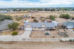 40906 159th, Lake Los Angeles, CA 93535 - Photo 2