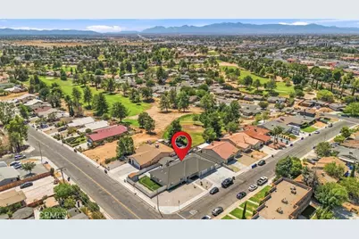 16079 Molino, Victorville, CA 92395 - Photo 2