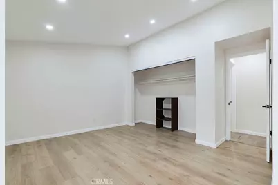 27976 Foxlane, Canyon Country, CA 91351 - Photo 16