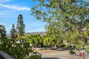 4000 W Victory Blvd, Burbank, CA 91505 - Photo 16