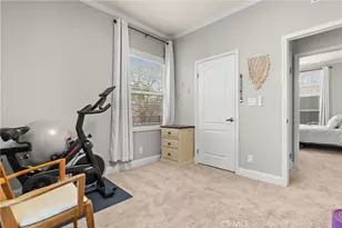 15455 Glenoaks Blvd, Sylmar, CA 91342 - Photo 28