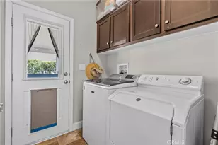 15455 Glenoaks Blvd, Sylmar, CA 91342 - Photo 26