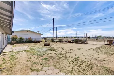9110 G, Hesperia, CA 92345 - Photo 24