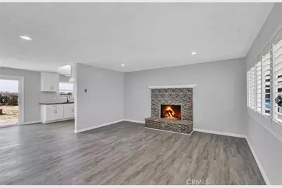 9110 G, Hesperia, CA 92345 - Photo 2