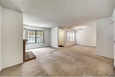 1543 W Avenue L #1, Lancaster, CA 93534 - Photo 4