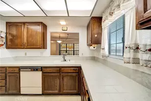 1543 W Ave L, Lancaster, CA 93534 - Photo 10