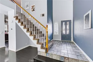 28454 Evergreen, Saugus, CA 91390 - Photo 4