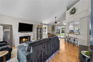 27631 Buckskin, Castaic, CA 91384 - Photo 2