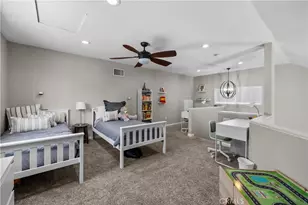 27631 Buckskin, Castaic, CA 91384 - Photo 24