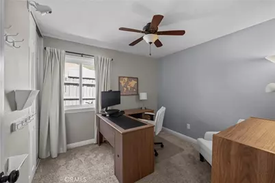27631 Buckskin, Castaic, CA 91384 - Photo 22