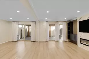 10950 Saticoy, Los Angeles, CA 91352 - Photo 8