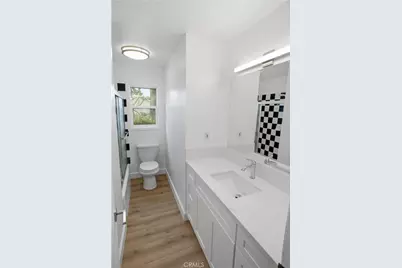 11340 Gladstone, Sylmar, CA 91342 - Photo 12