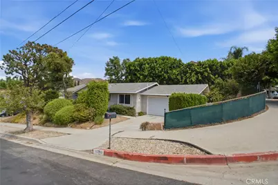 11340 Gladstone, Sylmar, CA 91342 - Photo 18
