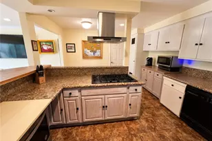 22667 Criswell, West Hills, CA 91307 - Photo 8