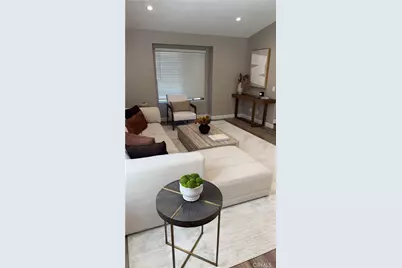 23317 Saticoy Street, Canoga Park, CA 91304 - Photo 20