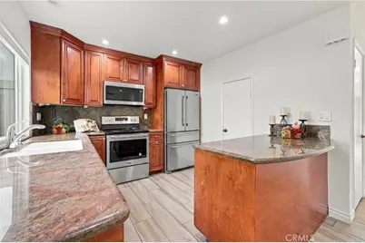 10120 Larwin Avenue #3, Chatsworth, CA 91311 - Photo 14
