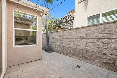 19945 Oakville Court, Northridge, CA 91326 - Photo 16