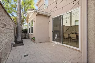 19945 Oakville Ct, Northridge, CA 91326 - Photo 18